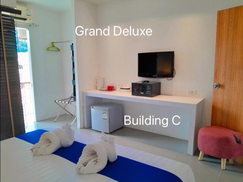 My Hotel Phuket Patong Екстериор снимка