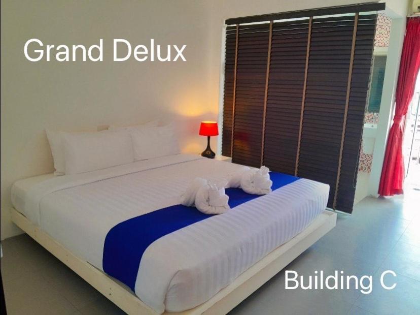My Hotel Phuket Patong Екстериор снимка
